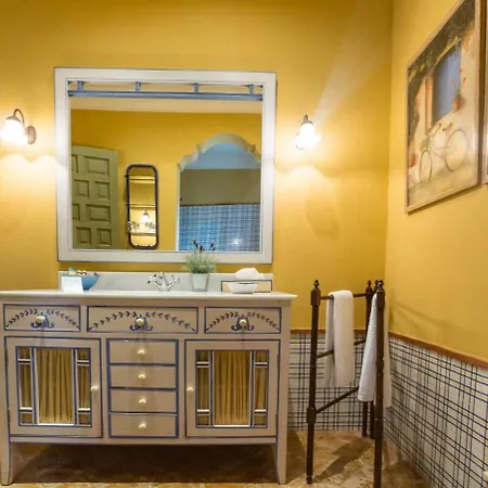 Hacienda De Oran Pension Utrera Buitenkant foto